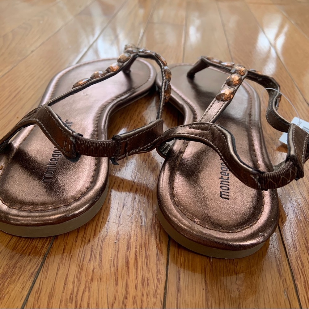 Sandals - Picture 2 of 5